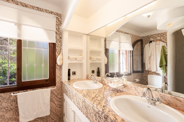 Exclusive apartment with stunning views right by the sea in Costa de la Calma image 8