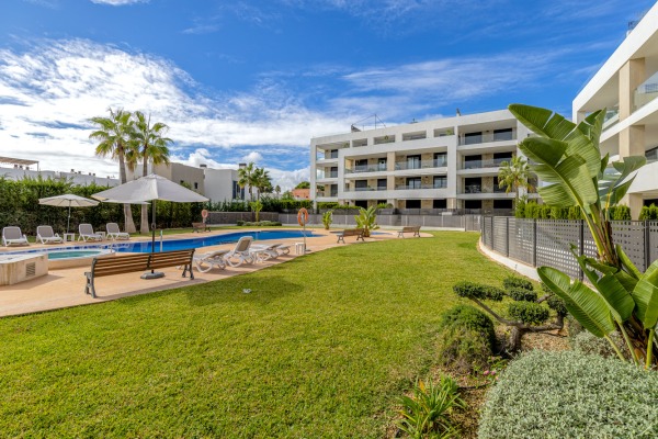 Ground floor apartment with private garden in Portocolom image 12