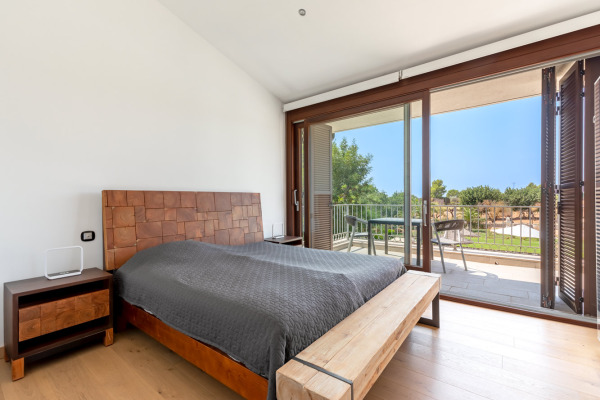 Stylish finca with pool and holiday rental licence in Lloseta image 11