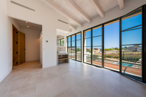 Modern new-build townhouse with large pool in Llubi image 10