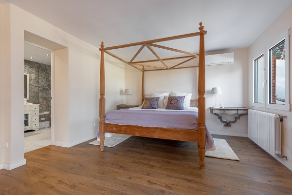 Sea view villa for sale in exclusive residential area in Nova Santa Ponsa image 8