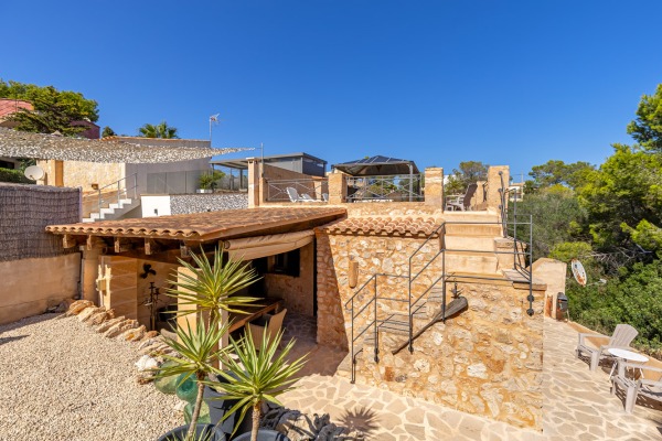 Two directly adjacent townhouses with holiday rental license in Cala Llombards image 8