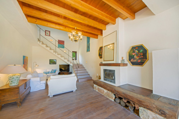 Mediterranean finca with stunning views in San Lorenzo de Cardessar image 5