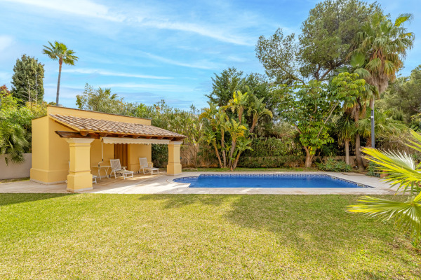 Mediterranean villa estate with partial sea view in the southwest of Mallorca image 3