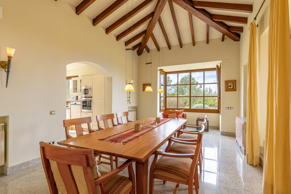 Mediterranean villa estate with partial sea view in the southwest of Mallorca image 6