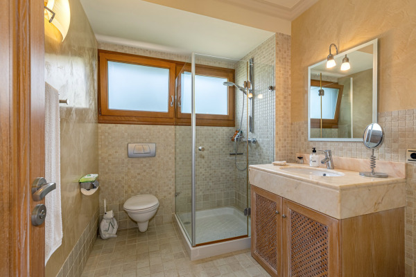 Mediterranean villa estate with partial sea view in the southwest of Mallorca image 12