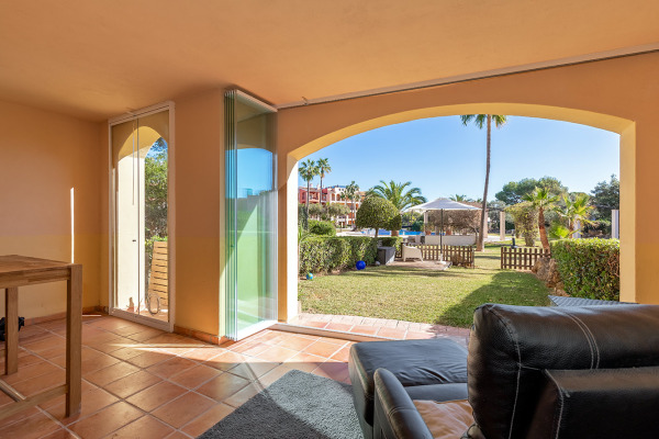 Duplex apartment with private garden in a golf complex in Nova Santa Ponsa image 4