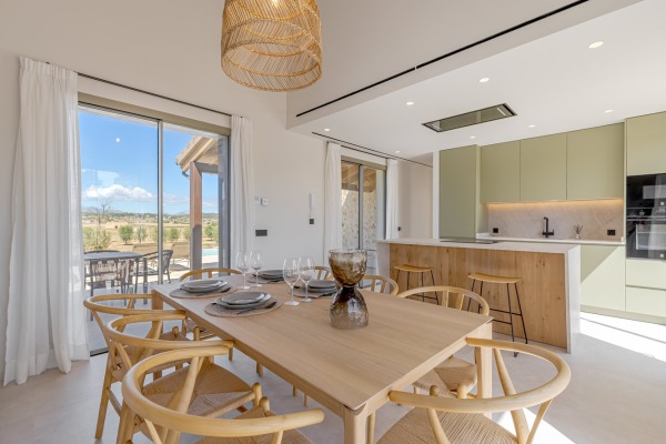 New-build finca in traditional Mallorcan style in the heart of the island image 6