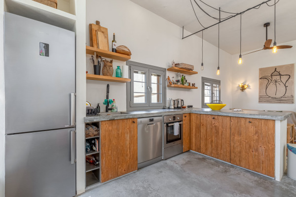 Stylish townhouse with small garden in Felanitx image 6