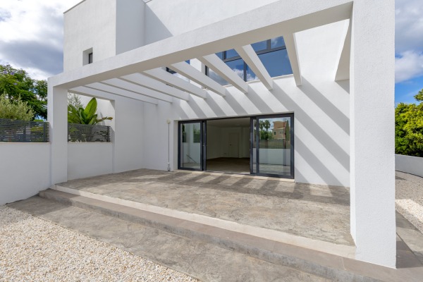 Newly built semi-detached house near the Maioris golf course image 3