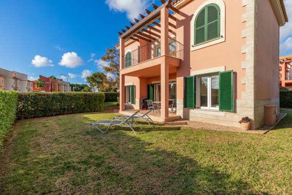 Well-kept garden apartment in a beautiful residence in Sa Rapita image 3