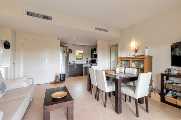 Well-kept garden apartment in a beautiful residence in Sa Rapita image 6