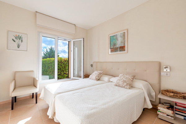 Well-kept garden apartment in a beautiful residence in Sa Rapita image 9