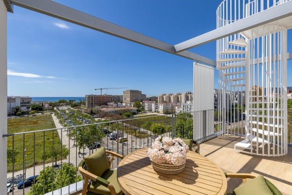 New-build sea view penthouse, ready for first-time occupancy, near Portixol image 2