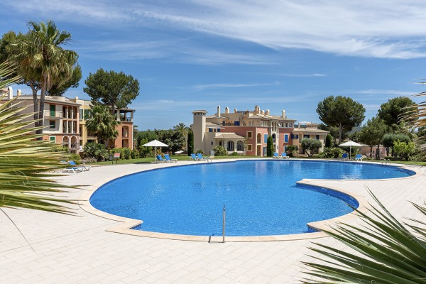 Apartment in a well-kept residential complex in Nova Santa Ponsa