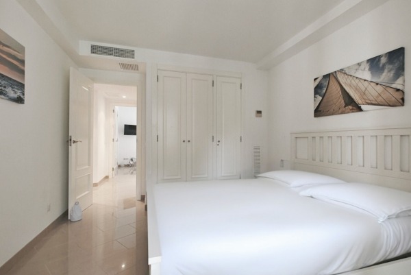 Apartment in a well-kept residential complex in Nova Santa Ponsa image 6