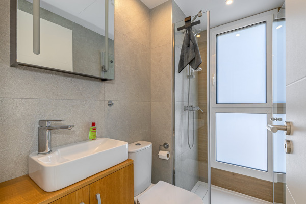 Modern apartment close to the natural harbor of Cala d'Or image 9