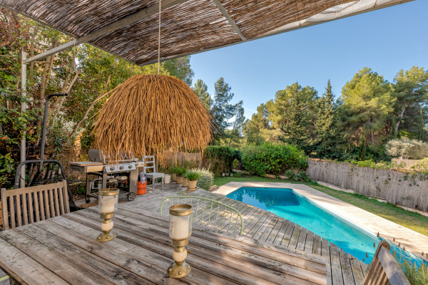 Modernised villa with pool in quiet residential area of Costa de la Calma image 2