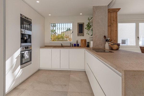 Modernised villa with pool in quiet residential area of Costa de la Calma image 7