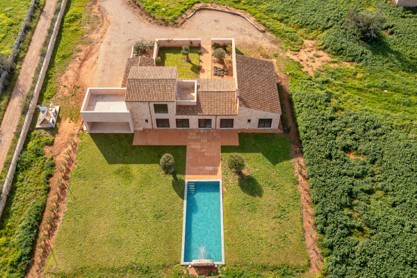 New finca with stunning views near Santanyi image 4