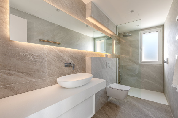 Completely modernized villa with pool in El Toro image 12