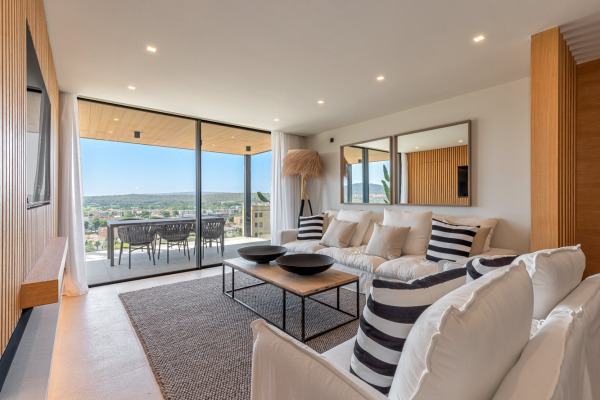 Modern new development with exclusive apartments in a central location image 2