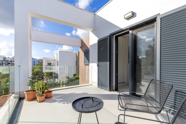 Modern, as-new villa in Cala Murada on the east coast of Mallorca image 11