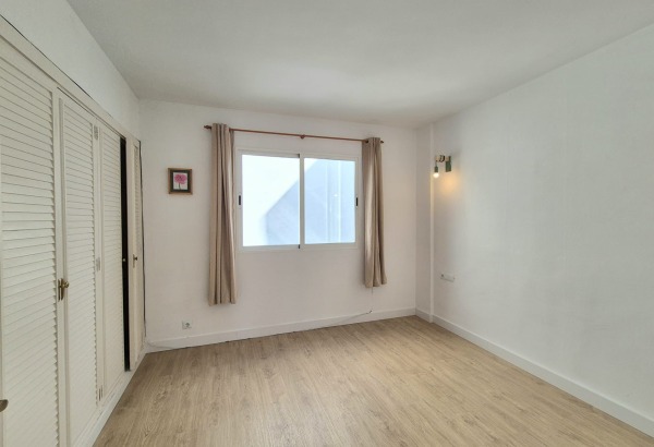 Apartment with rental possibility on the Palmanova beach promenade image 7