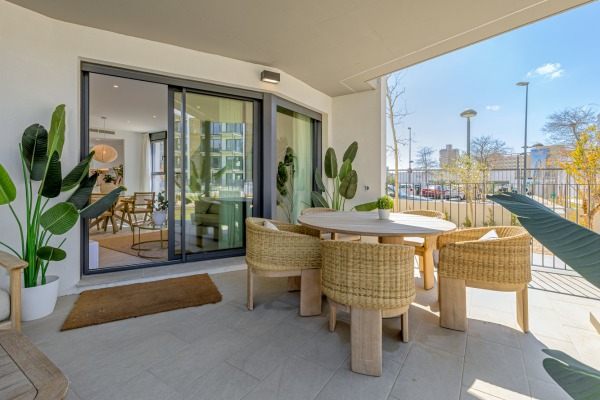 New build apartment in modern development close to the beach image 2