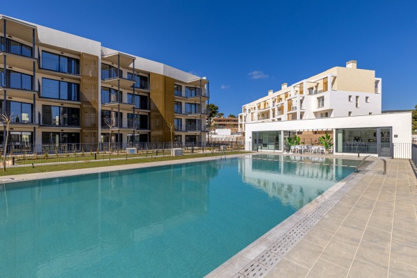 New build apartment in modern development close to the beach image 12