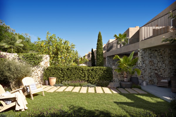 Modern new-build terraced house in the northeast of Mallorca in Arta image 2