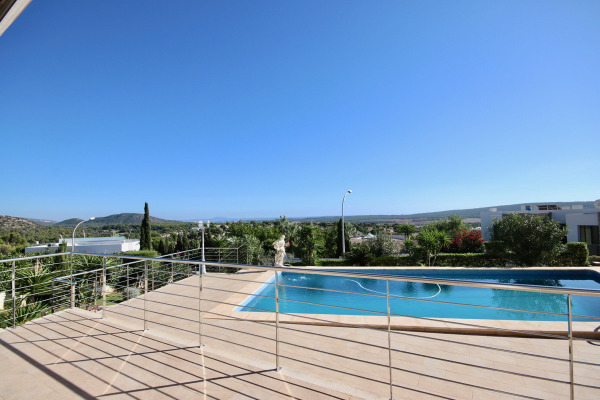 New build villa in popular residential area of Nova Santa Ponsa image 4