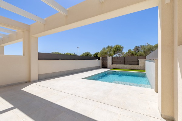 Modern terraced house with a pool near the natural beach of Es Trenc image 10