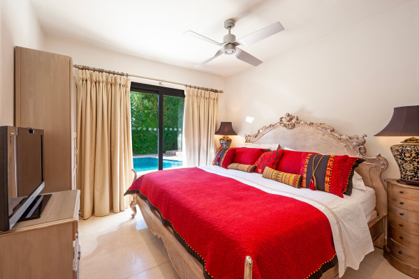 Mediterranean villa near the marina in the centre of Port Andratx image 10