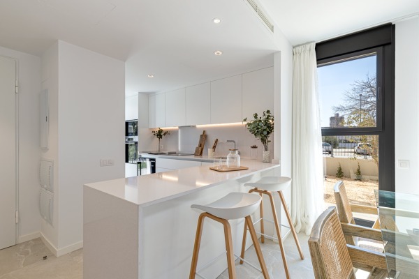 New development of a modern complex with apartments near the beach in Palmanova image 5