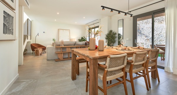 New build townhouses with private garden and communal pool in Esporles image 9