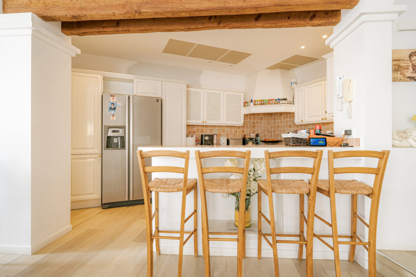 Mediterranean villa in an elevated position on the golf course in Bendinat image 4