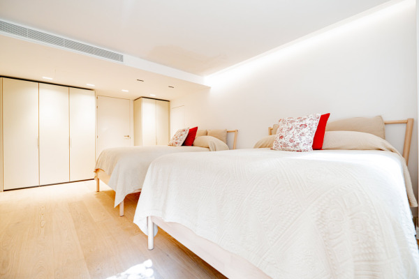 Mediterranean villa in an elevated position on the golf course in Bendinat image 12