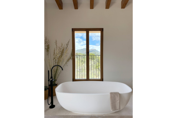 New luxury finca in a dream location with a wide view as far as the sea image 10