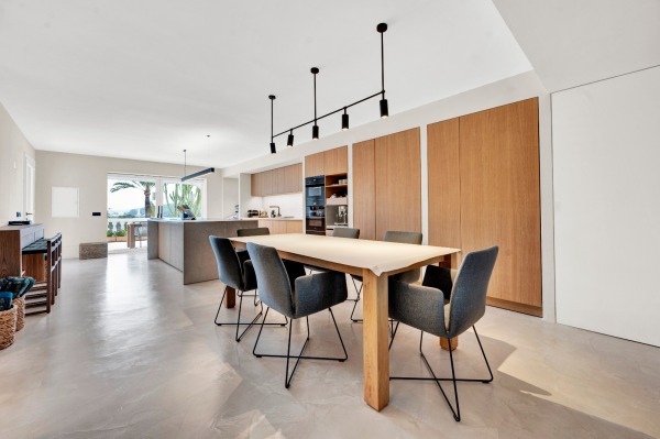 Apartment in a Mediterranean-style complex with direct beach access image 7