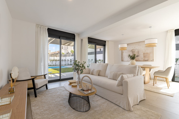 Modern new-build semi-detached house with pool in Puig de Ros image 5