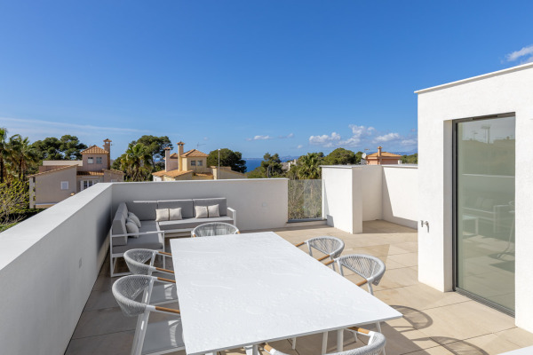 Modern new-build semi-detached house with pool in Puig de Ros image 11