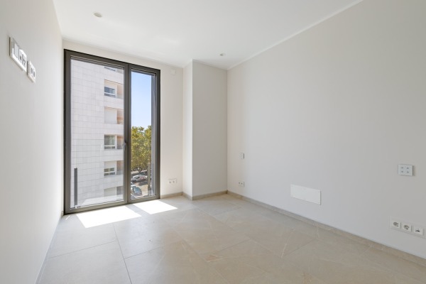 Elegant new-build apartment with sea views in Palma de Mallorca image 8