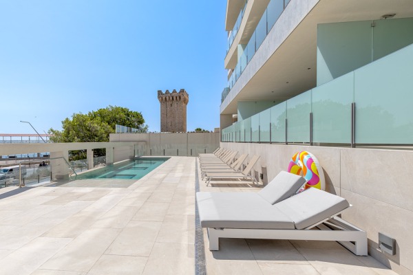 Elegant new-build apartment with sea views in Palma de Mallorca image 10