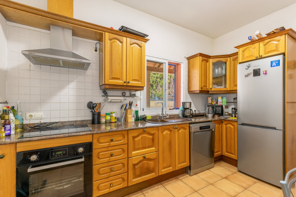 Mediterranean house with holiday rental license and pool in Cala Pi image 5