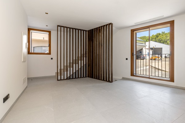 Modern, newly built terraced house in a central location in Andratx image 4