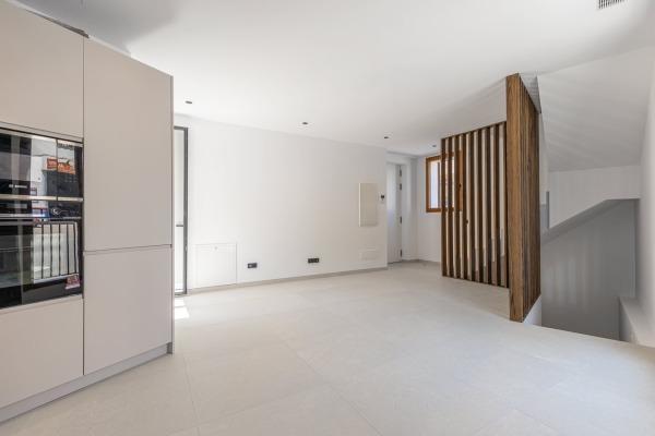 Modern, newly built terraced house in a central location in Andratx image 5