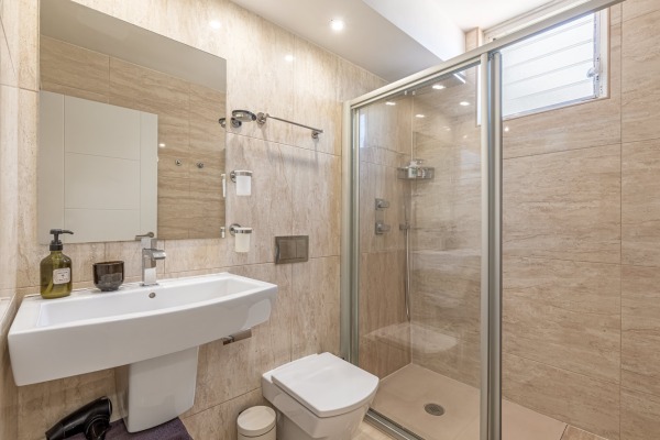 Apartment in popular residential complex right by the sea in Illetas image 10