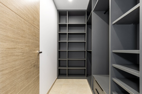 Modern design townhouse in the village of Sa Cabaneta near Palma image 11