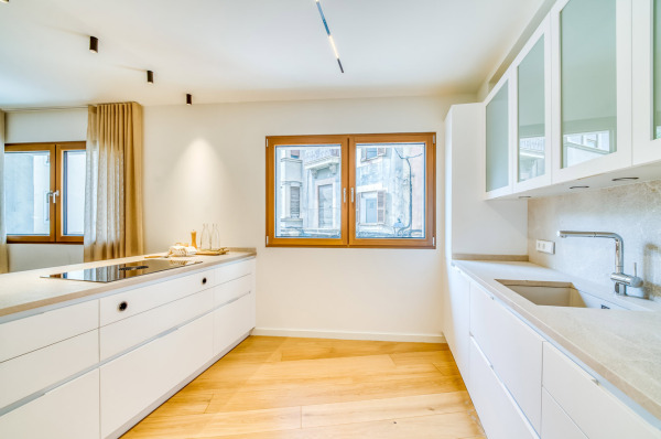 Exclusive apartment in a renovated building in the old town of Palma image 6